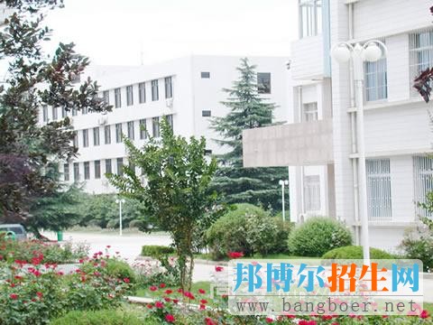 安徽郵電職業(yè)技術學院校園一角5033