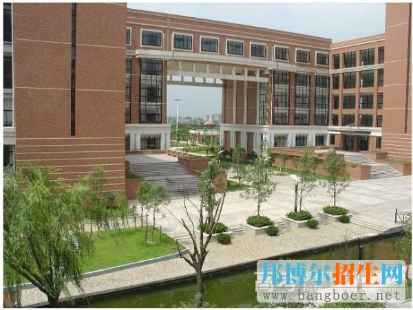 杭州電子科技大學(xué)信息工程學(xué)院校園一角3578