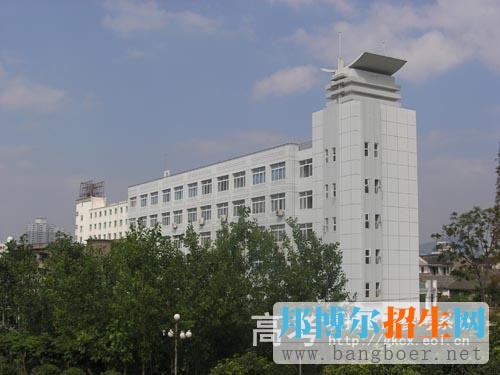 臺州科技職業(yè)學院校園一角4020