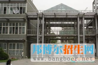 北方工業(yè)大學8