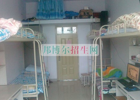 濮陽(yáng)市衛(wèi)生學(xué)校2021年宿舍條件