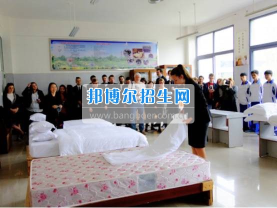 閬中市旅游學?；咏涣鲿? width=