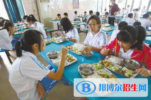 南充電子科技學(xué)校宿舍條件