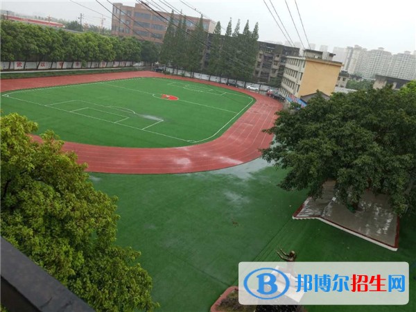 三臺縣文武職業(yè)技術(shù)學(xué)校2018年報名條件、招生對象