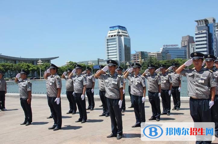 隆昌縣石燕職業(yè)中學(xué)有哪些專(zhuān)業(yè)