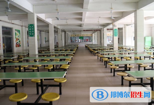 貴陽(yáng)市女子中等專業(yè)學(xué)校宿舍條件