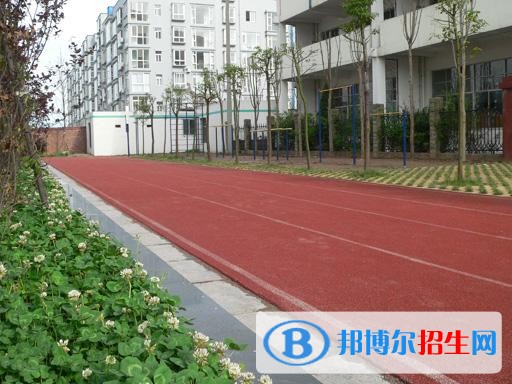 秦皇島大東職業(yè)學(xué)校2018年報名條件、招生對象