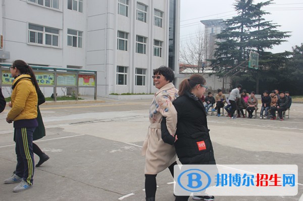 鹽城鹽南中等專業(yè)學校2019年報名條件、招生對象