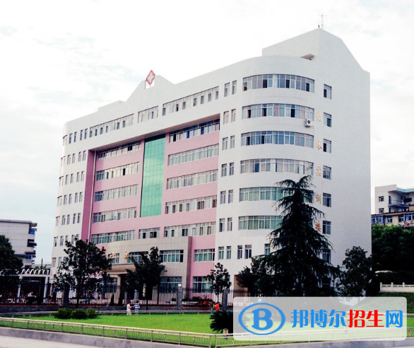 湖南中醫(yī)藥高等專科學(xué)校單招成績查詢時間