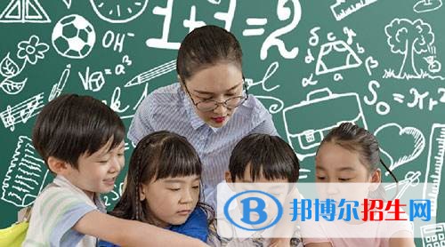 蘭州初中中專學校都有什么專業(yè)