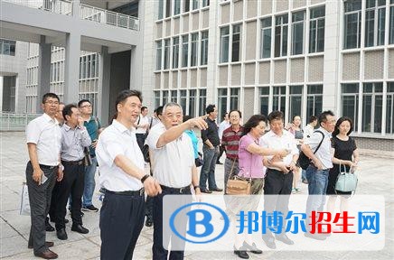 重慶化工職業(yè)學(xué)院五年制大專2019年招生代碼