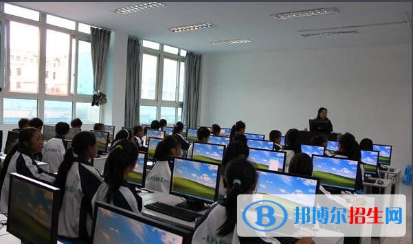 六盤水民族中學網(wǎng)站網(wǎng)址