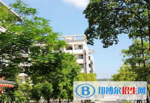 潮州職業(yè)技術(shù)學(xué)校2020年報(bào)名條件、招生要求、招生對(duì)象