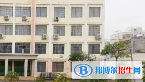 合浦中等職業(yè)技術學校網(wǎng)站網(wǎng)址