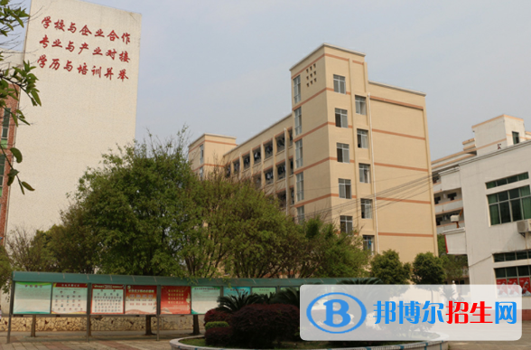 贛州南康區(qū)職業(yè)中等專(zhuān)業(yè)學(xué)校2020年報(bào)名條件、招生要求、招生對(duì)象