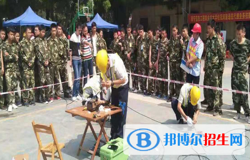 南寧信息工程職業(yè)技術(shù)學(xué)校2020年報(bào)名條件、招生要求、招生對象 