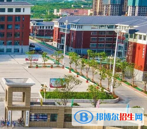 新安職業(yè)高級(jí)中學(xué)2021年有那些專(zhuān)業(yè)