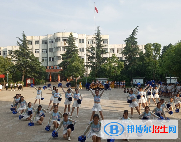 河南南陽宛西中等專業(yè)學(xué)校2021年招生辦聯(lián)系電話