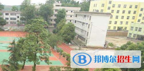 清鎮(zhèn)中等職業(yè)技術(shù)學校網(wǎng)站網(wǎng)址