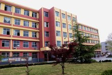 西雙版納經(jīng)濟管理職業(yè)學校怎么樣、好不好