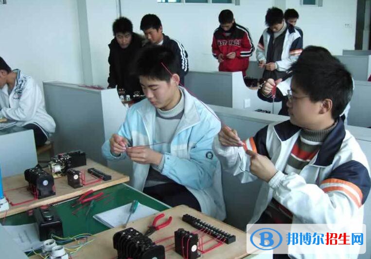 德清縣職業(yè)中等專業(yè)學校2020年報名條件、招生要求、招生對象