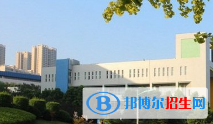 甘肅建筑材料工業(yè)學(xué)校2020年招生錄取分?jǐn)?shù)線