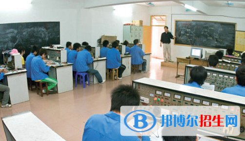 肇慶交通技工學(xué)校地址在哪里 