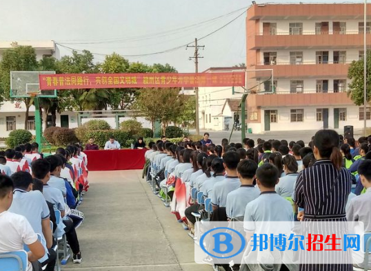 阜陽(yáng)科學(xué)技術(shù)學(xué)校網(wǎng)站網(wǎng)址