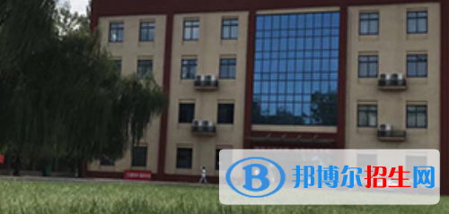 河南工業(yè)和信息化高級(jí)技工學(xué)校2021年報(bào)名條件、招生要求、招生對(duì)象