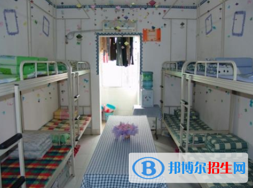 安徽徽州學(xué)校2020年宿舍條件