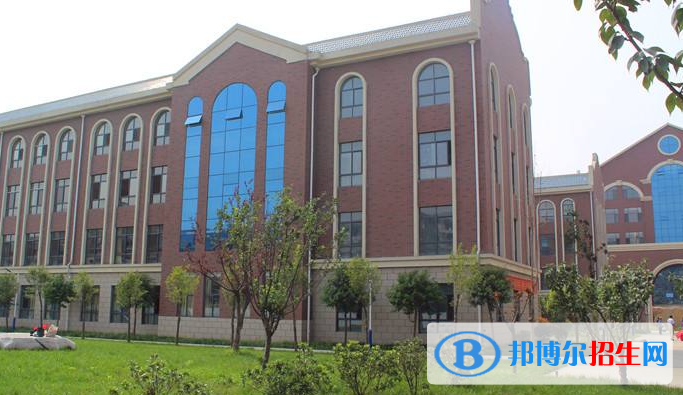 臨沂國(guó)際學(xué)校高中部2020年報(bào)名條件、招生要求、招生對(duì)象