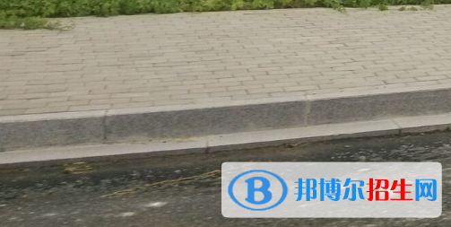 柳州市醫(yī)藥生物工程職業(yè)技術(shù)學(xué)校2020年報(bào)名條件、招生要求、招生對象