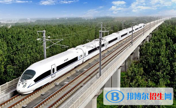 黃岡2020年鐵路學(xué)校中專升大專考什么