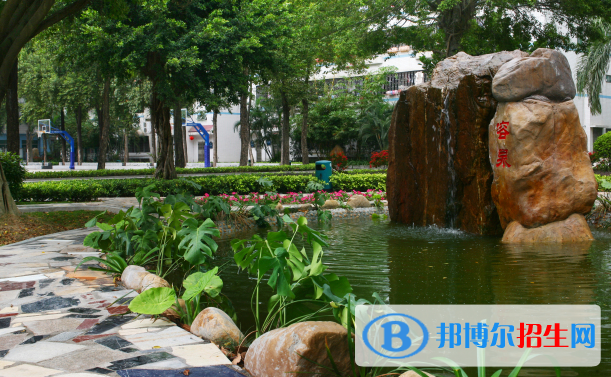 深圳石巖公學(xué)國際部高中2023年學(xué)費(fèi)、收費(fèi)多少