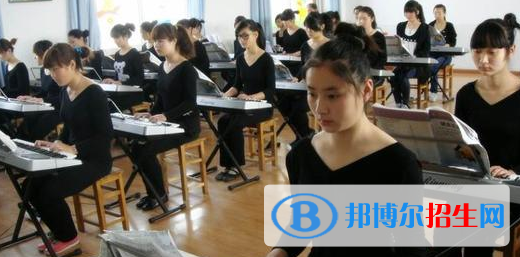 蘭州紅古區(qū)職教中心2020年學(xué)費、收費多少