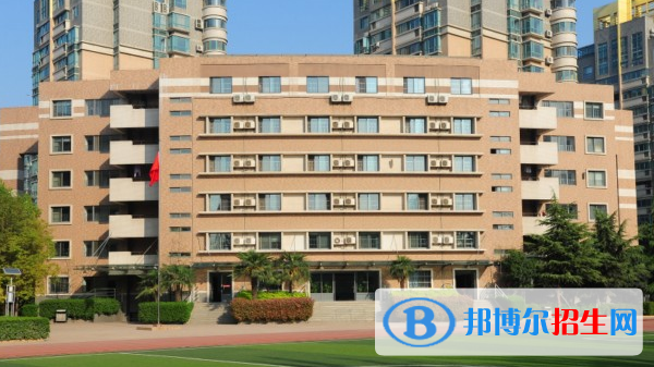 陜西師范大學(xué)錦園國(guó)際學(xué)校初中部怎么樣、好不好