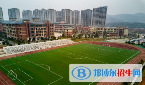 寧鄉(xiāng)碧桂園學(xué)校初中部2020年學(xué)費(fèi)、收費(fèi)多少
