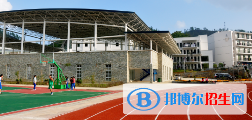 貴州盛華職業(yè)學院中專部地址在哪里