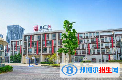 北京樂成國際學校初中部怎么樣、好不好
