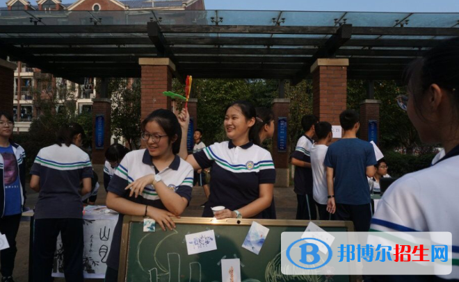 宜賓天立國(guó)際學(xué)校初中部怎么樣、好不好