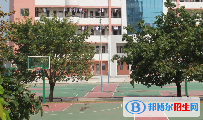 惠州華科職業(yè)高級(jí)中學(xué)2020年招生辦聯(lián)系電話