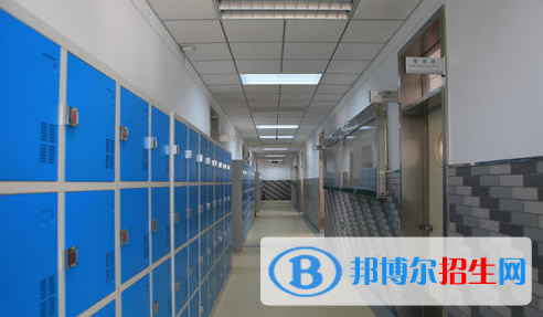 北京二十一世紀國際學校小學部網(wǎng)站網(wǎng)址