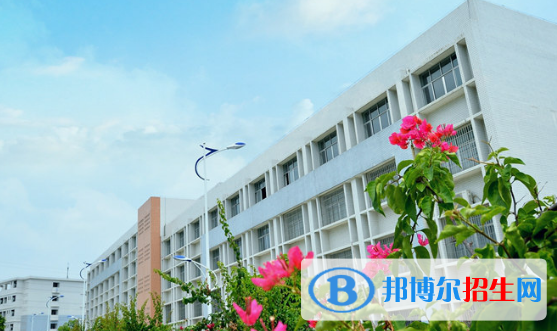廣東南方職業(yè)學(xué)院怎么樣、好不好