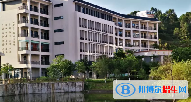 惠州衛(wèi)生職業(yè)技術(shù)學(xué)院2020年學(xué)費(fèi)、收費(fèi)多少