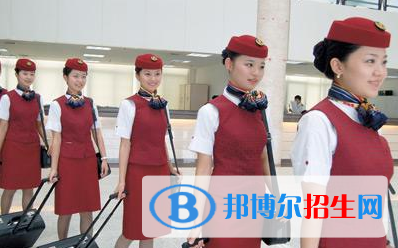 湖北2020年航空服務(wù)學(xué)校有哪些專業(yè)可以學(xué)