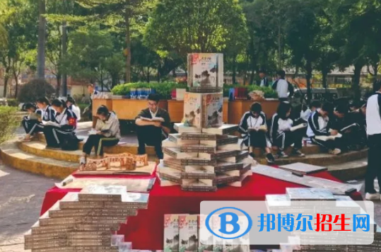 東莞聯(lián)合高級(jí)技工學(xué)校網(wǎng)站網(wǎng)址