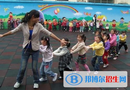 重慶2021年初中生可以考什么幼師學(xué)校