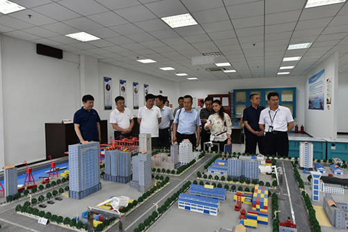 江蘇省連云港工貿(mào)高等職業(yè)技術(shù)學(xué)校2021年報(bào)名條件、招生要求、招生對(duì)象
