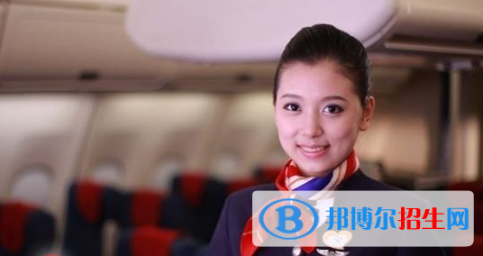 武漢2021年女生讀航空服務學校學什么專業(yè)好