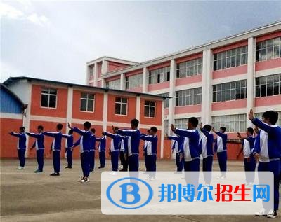 迪慶州民族中等專業(yè)學(xué)校2021年學(xué)費(fèi)、收費(fèi)多少